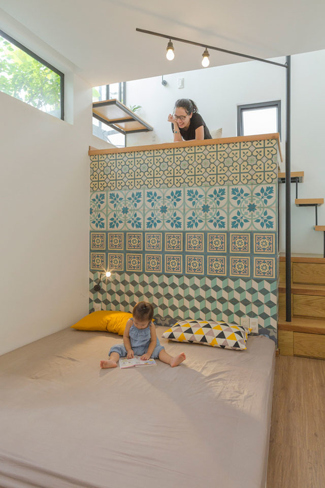 Tương lai phòng ngủ này sẽ dành riêng cho bé khi đến độ tuổi có thể ngủ riêng