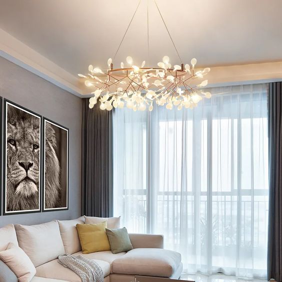 đồ decor phòng khách: Đèn thả trần là một trong những nội thất được nhiều khách hàng sử dụng nhất