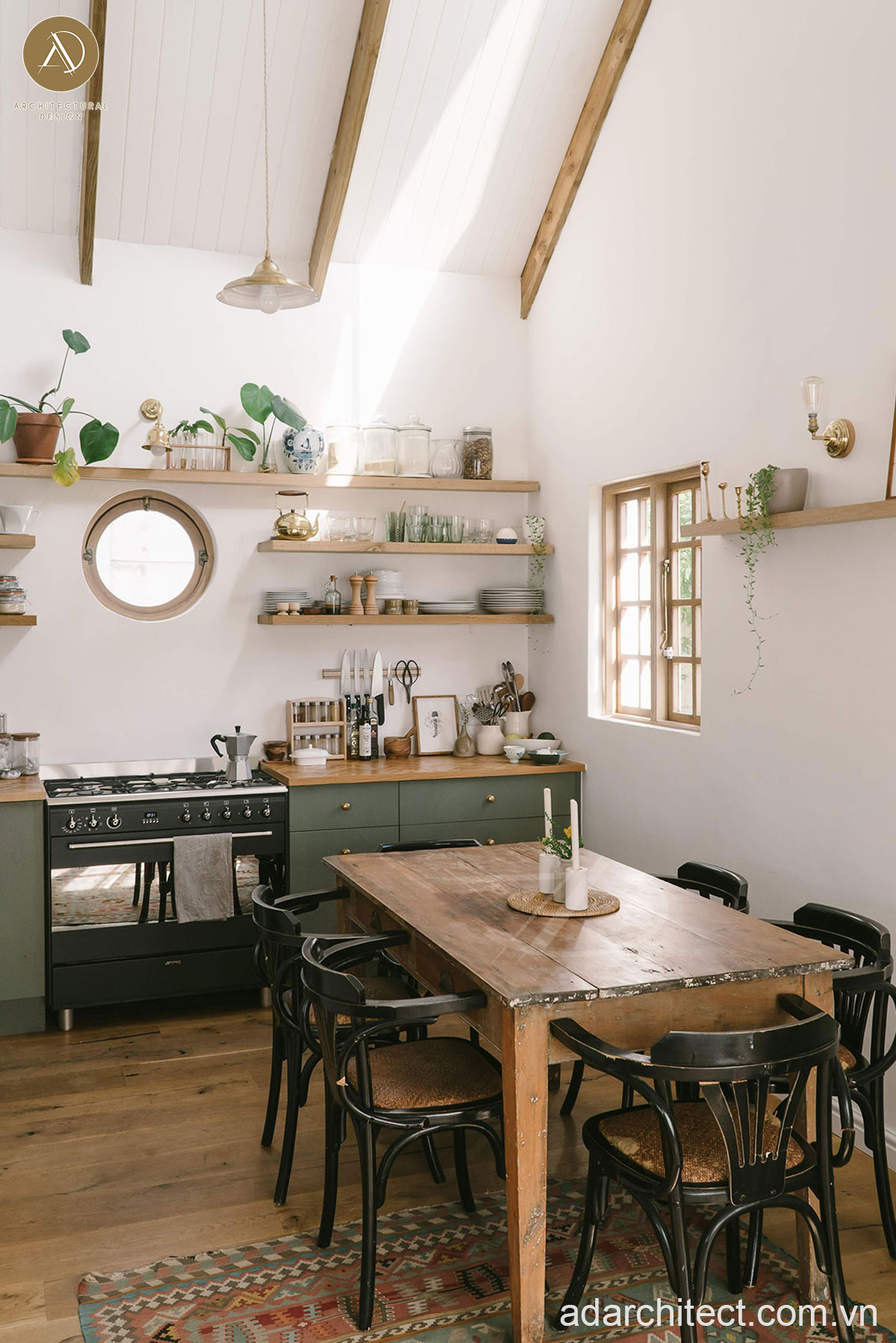 Cải tạo không gian bếp cho homestay Đà Lạt ấm cúng phù hợp cho các gia đình, cặp đôi 